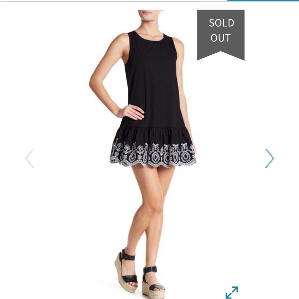 NWT Abound Shift Dress with embroidered bottom